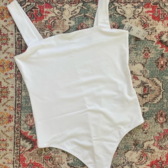 Abercrombie & Fitch Tops - Abercrombie square neck bodysuit